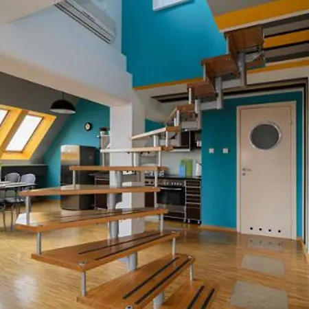 Absyntapart Market Square Apartment *