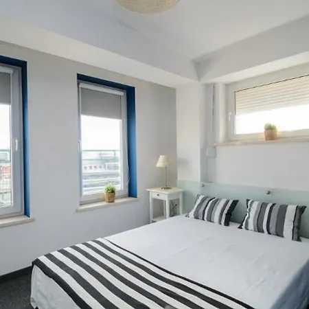 Absyntapart Market Square Apartment