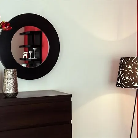 Absyntapart Biskupia Lägenhet