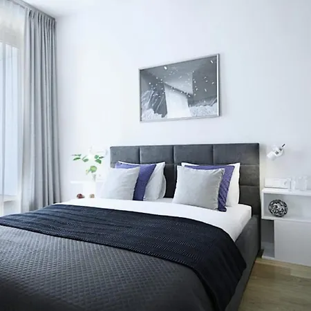 Absyntapart Market Square Apartament *
