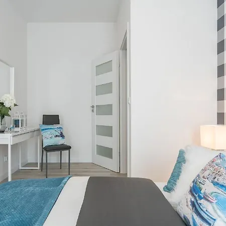 Lägenhet Absyntapart Biskupia *