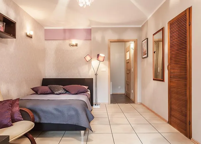 Absyntapart Biskupia * فروتسواف